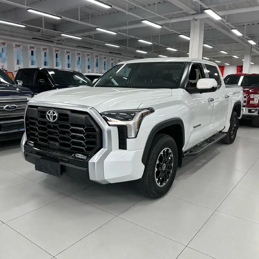 2022 Tank 300 2.0T 227HP L4 8AT