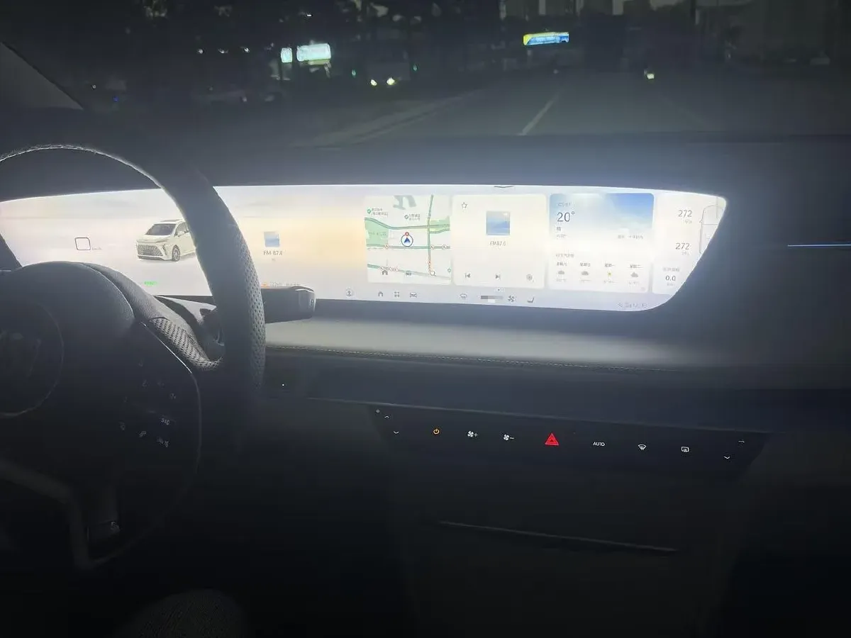 2024 Buick GL8 1.5T 180HP L4 2DHT PHEV 24.4KWH,autocango,china used car exporter,china ev exporter,chinese used car exporter,chinese used ev exporter