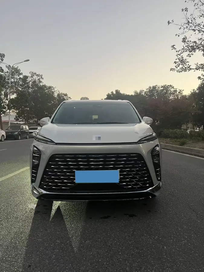 2024 Buick GL8 1.5T 180HP L4 2DHT PHEV 24.4KWH,autocango,china used car exporter,china ev exporter,chinese used car exporter,chinese used ev exporter