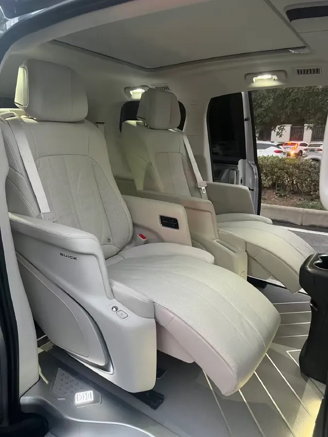 2024 Buick GL8 1.5T 180HP L4 2DHT PHEV 24.4KWH,autocango,china used car exporter,china ev exporter,chinese used car exporter,chinese used ev exporter