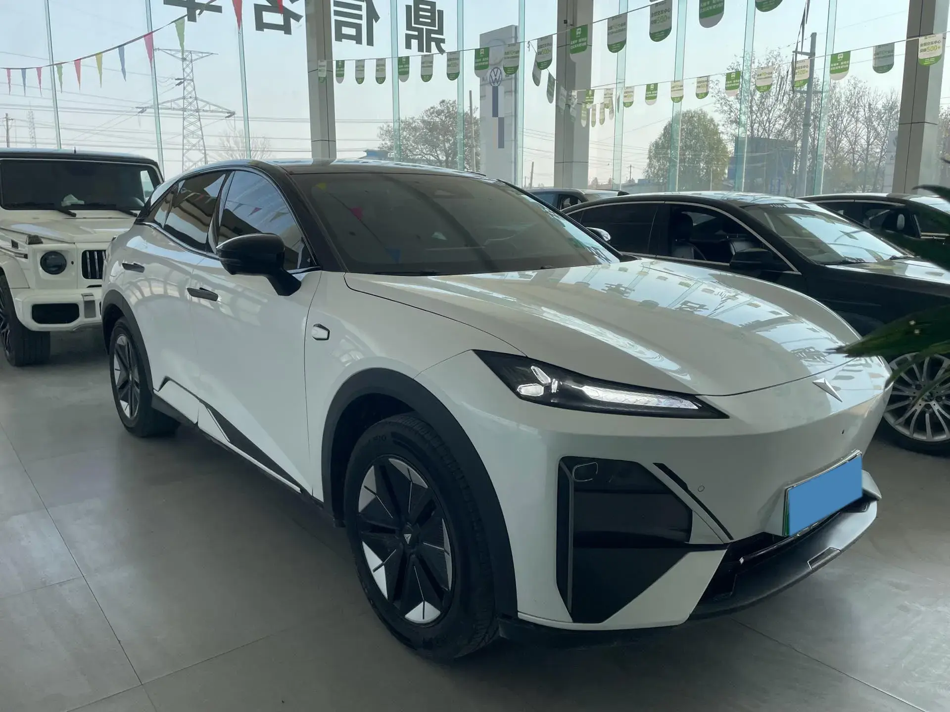 2024 DEEPAL S07 thumbnail 3