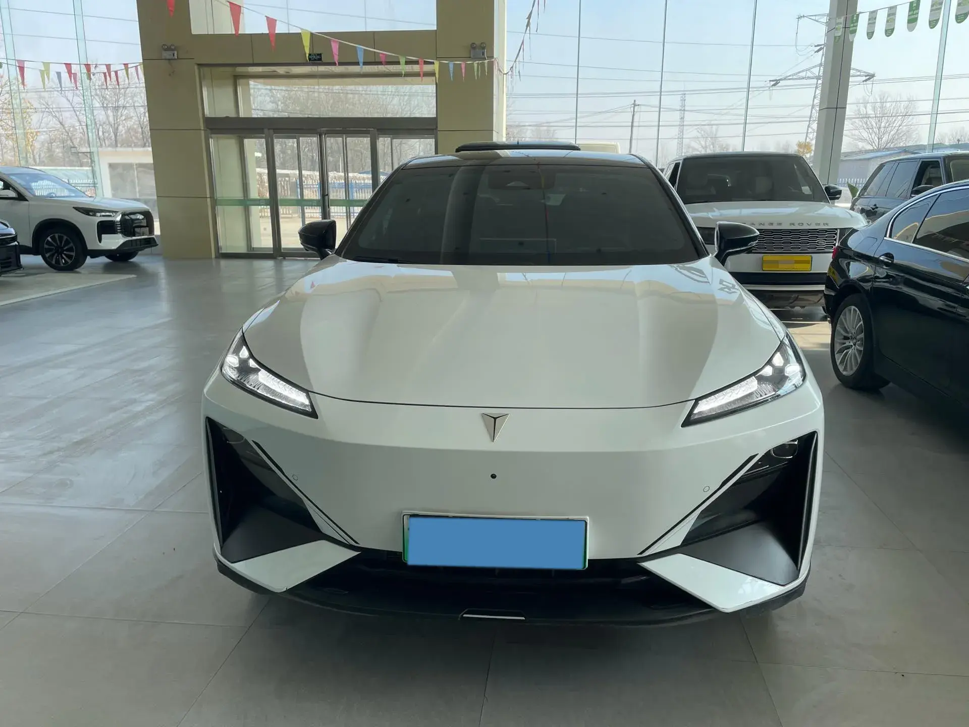 2024 DEEPAL S07 thumbnail 2