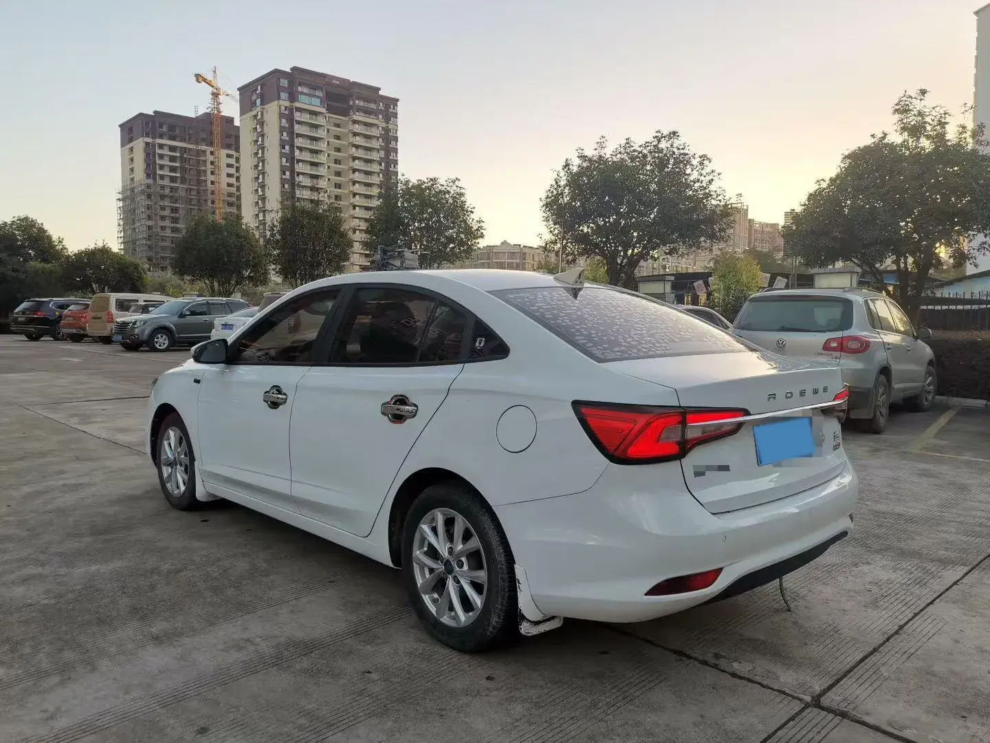 2019 ROEWE I5 thumbnail 4