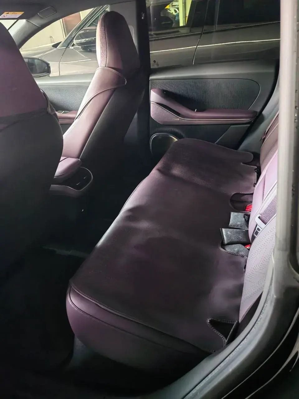 2025 NIO ET5T thumbnail 3