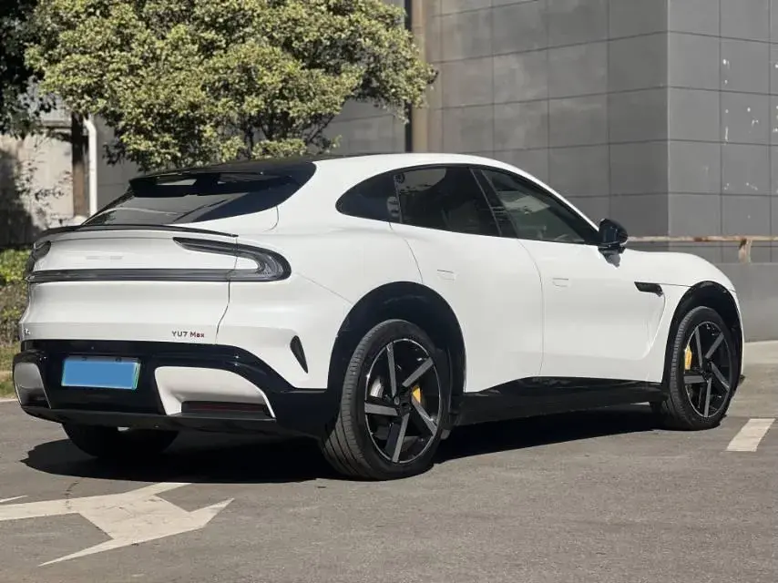 2025 MI YU7 thumbnail 4