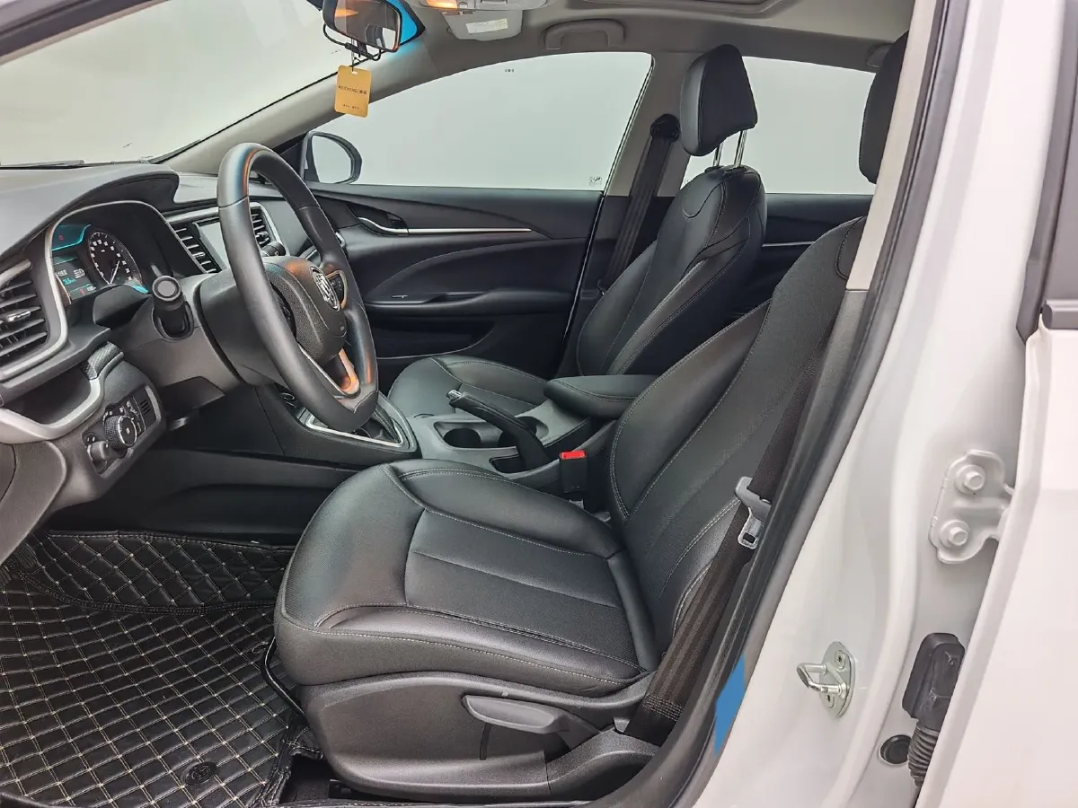 2021 Buick Excelle 1.5L 113HP L4 6AT,autocango,china used car exporter,china ev exporter,chinese used car exporter,chinese used ev exporter