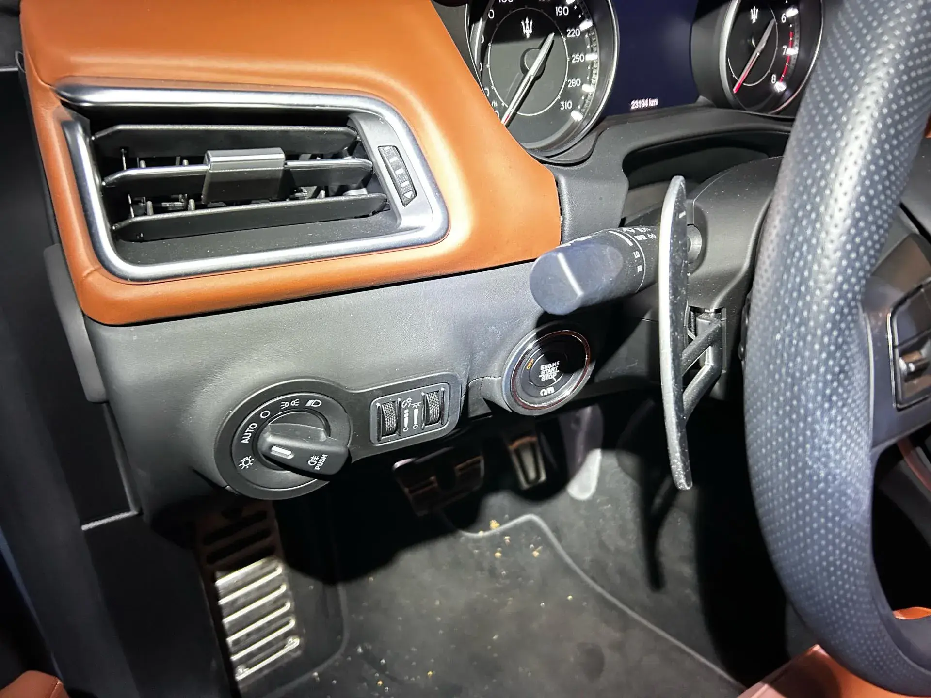 2022 MASERATI GHIBLI thumbnail 4