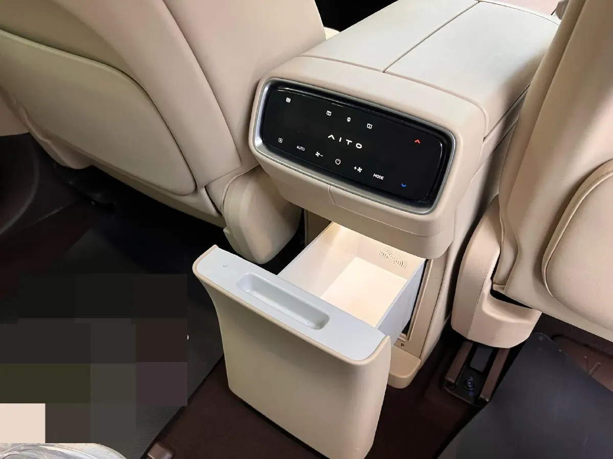 2024 HIMA AITO M9 1.5T 152HP L4 REEV 42KWH,autocango,china used car exporter,china ev exporter,chinese used car exporter,chinese used ev exporter