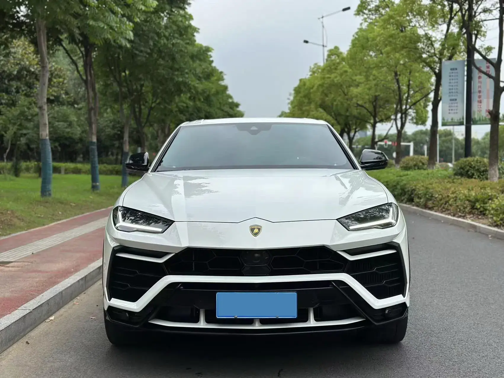 2021 LAMBORGHINI URUS thumbnail 2
