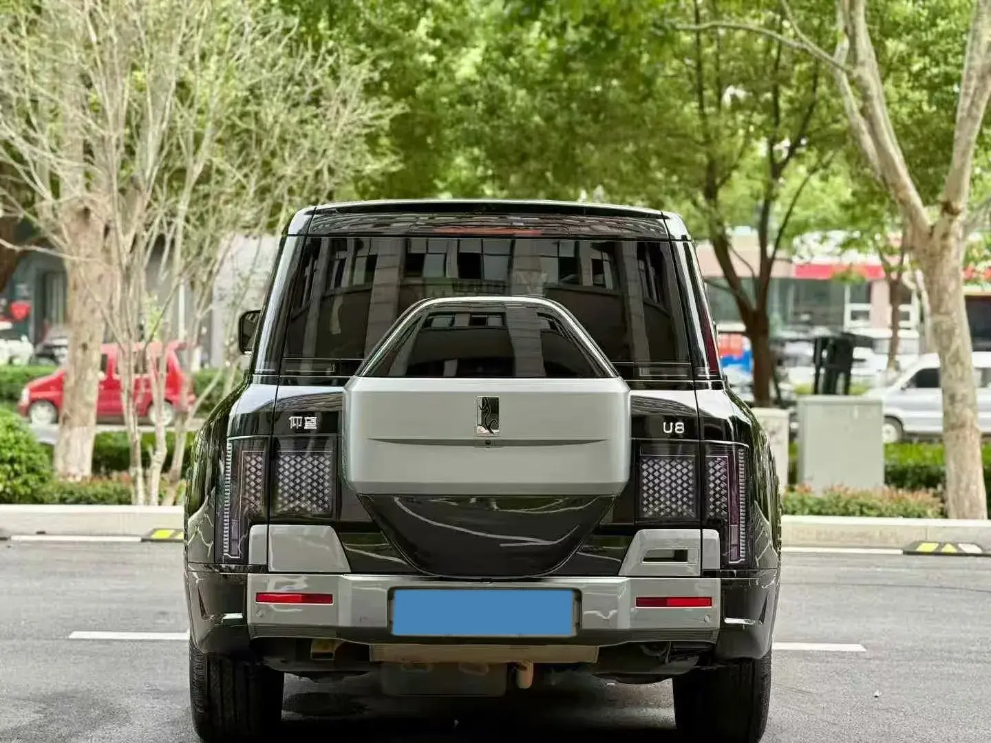 2023 YANGWANG U8 thumbnail 4