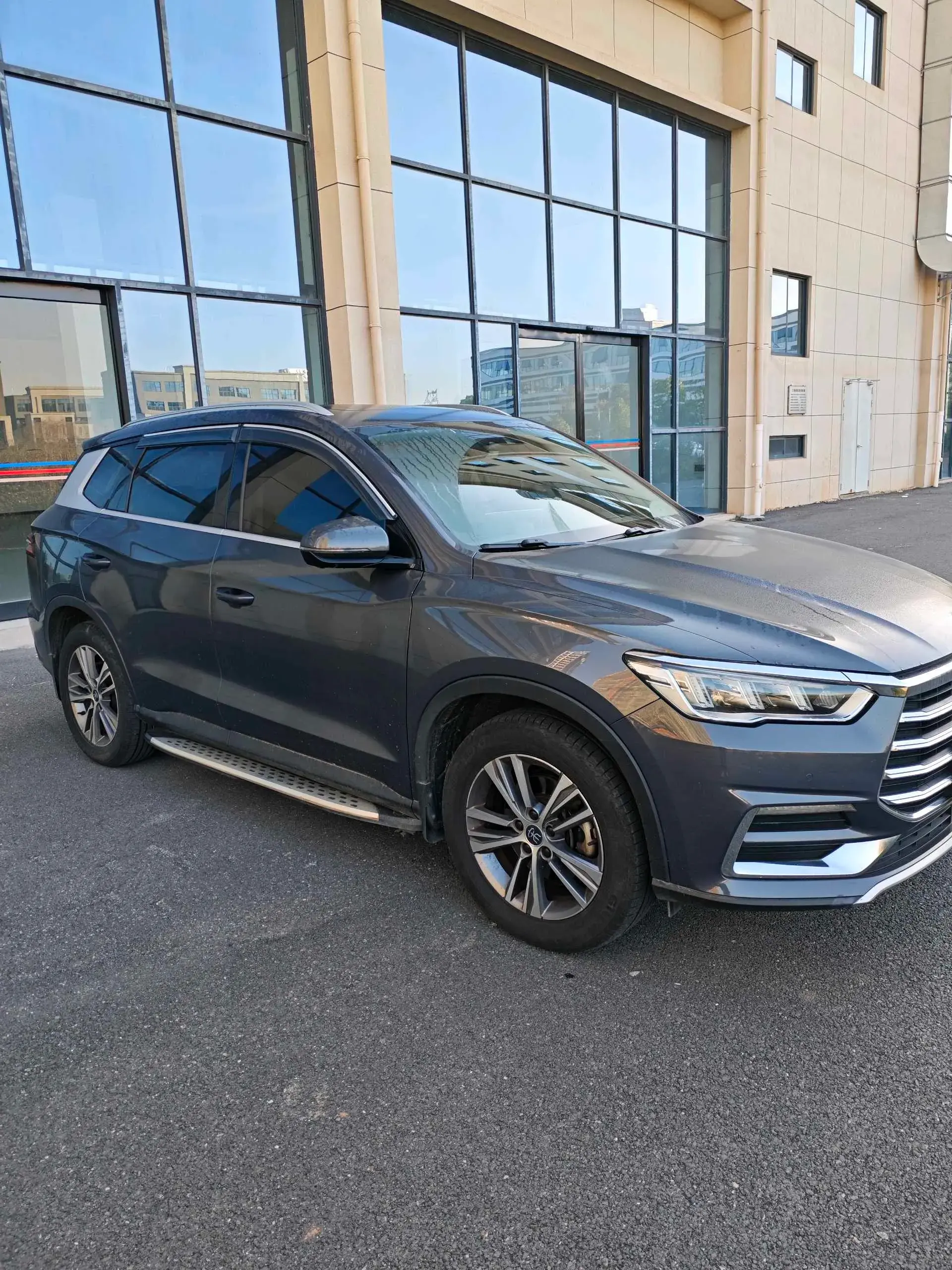 2019 BYD SONG thumbnail 3