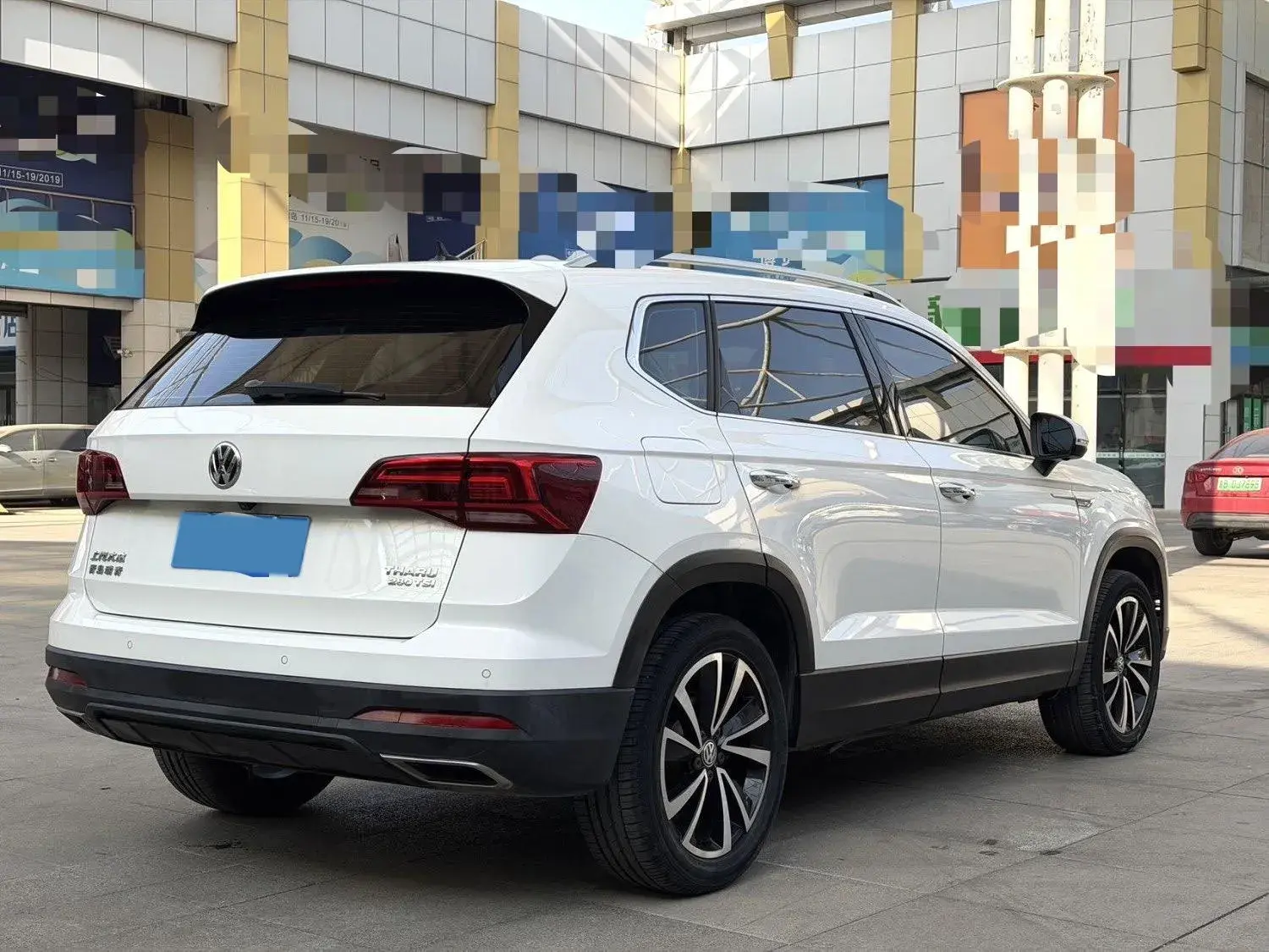 2021 VOLKSWAGEN THARU thumbnail 4