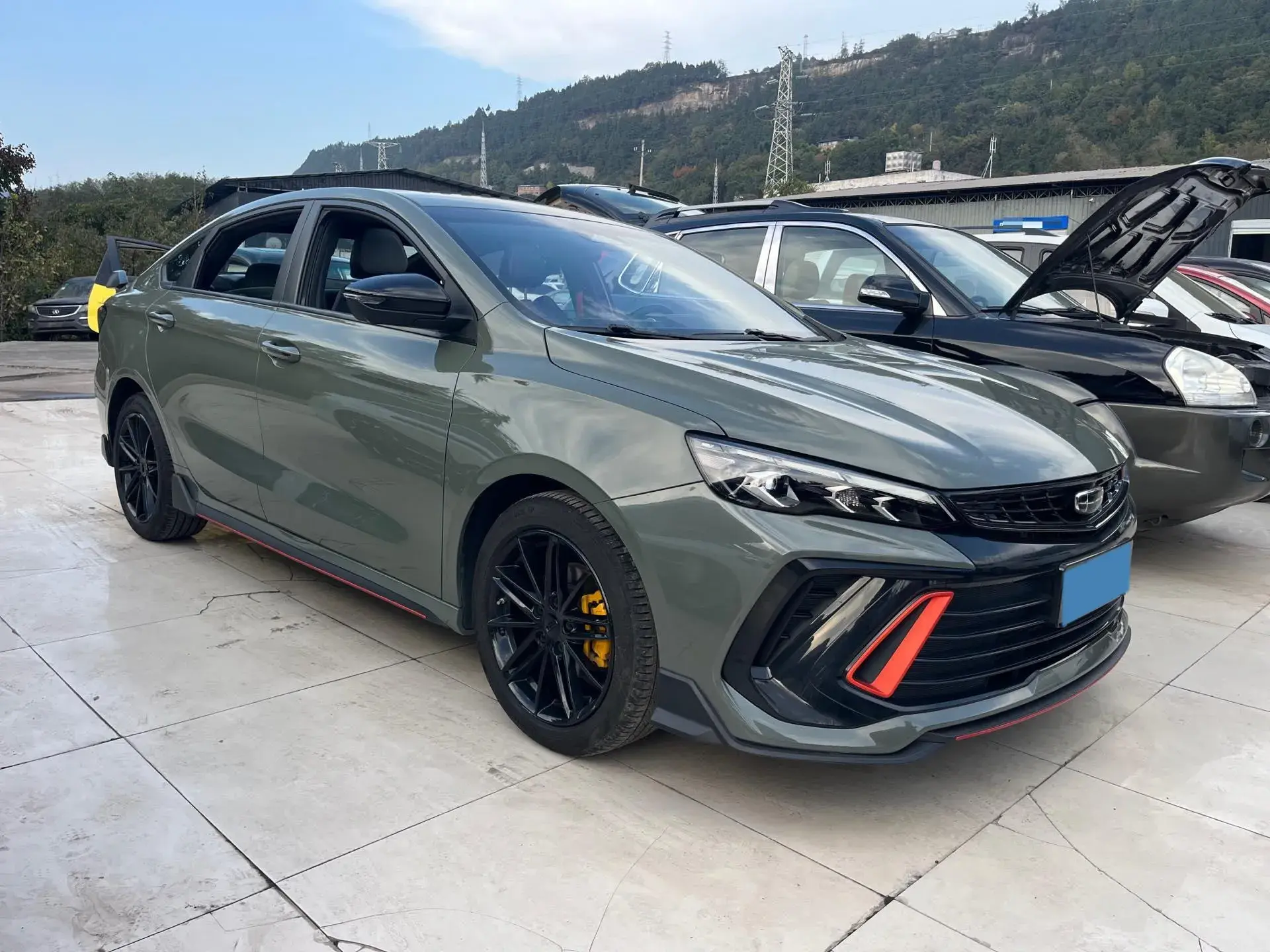 2022 GEELY BINRAY thumbnail 2