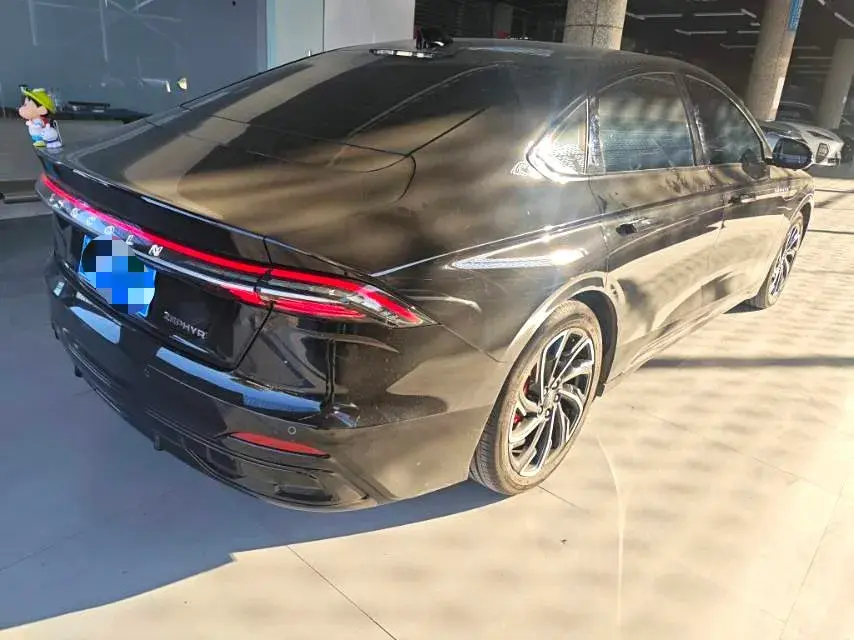 2024 LINCOLN Z thumbnail 2