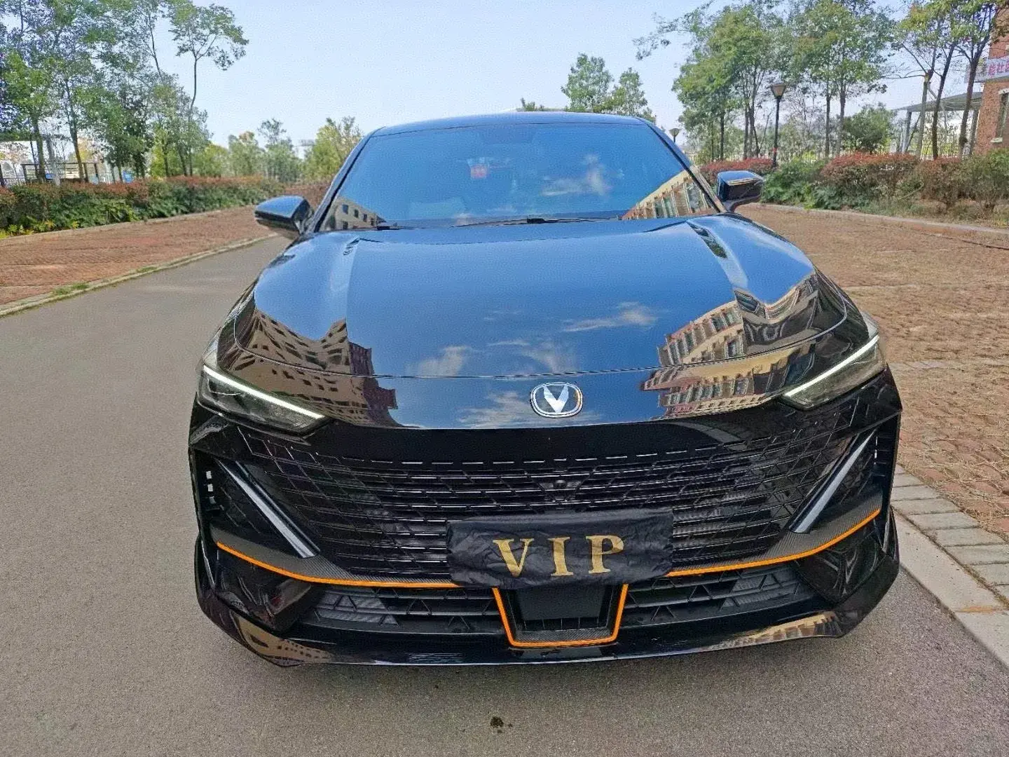 2023 CHANGAN UNI-V thumbnail 2