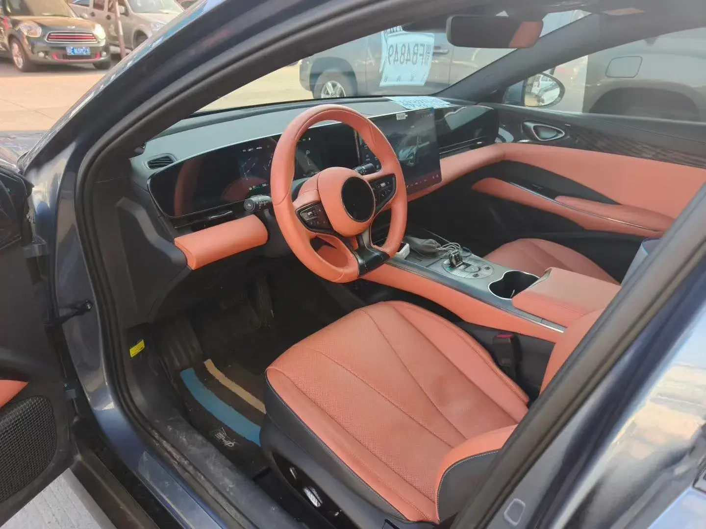 2025 BYD SEAL thumbnail 4