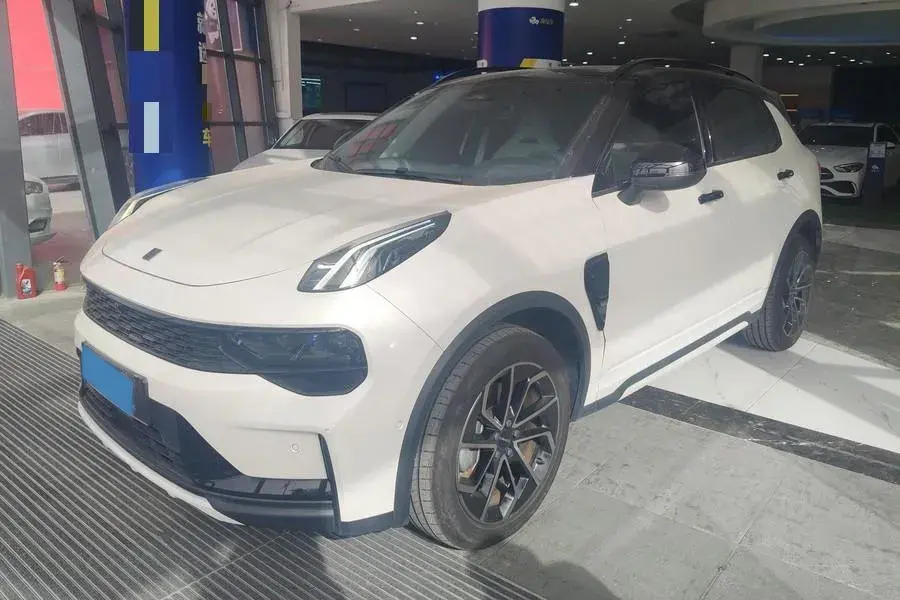 2023 LYNK&CO 01 EM-P 1.5T 150HP L3 3DHT PHEV 17.7KWH