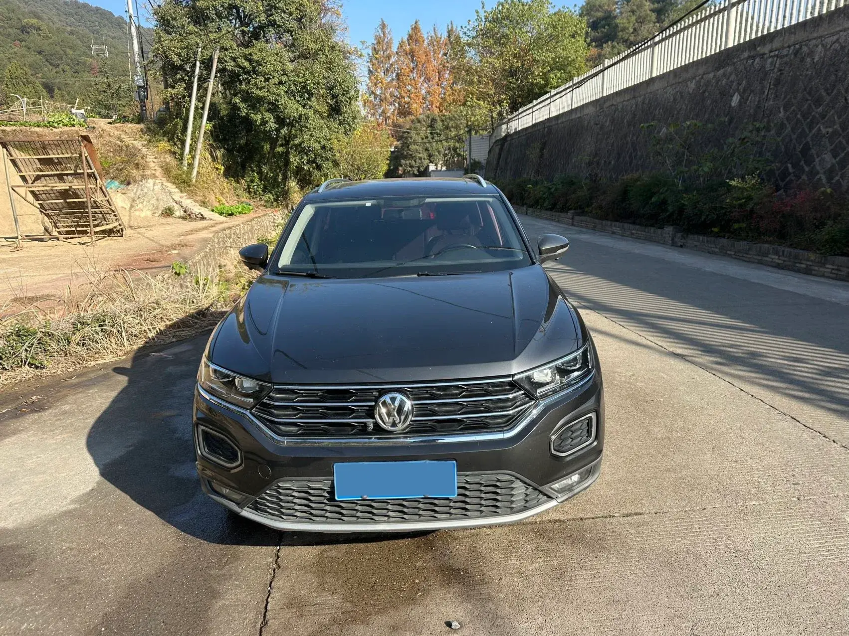 2020 VOLKSWAGEN T-ROC thumbnail 2