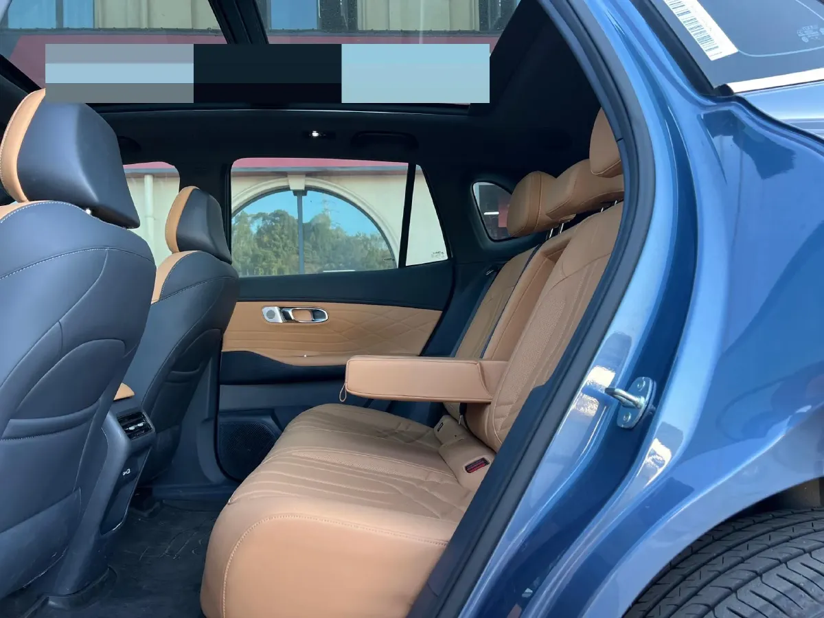 2025 Geely Galaxy Starship 7 1.5L 112HP L4 1DHT PHEV 19.09KWH,autocango,china used car exporter,china ev exporter,chinese used car exporter,chinese used ev exporter