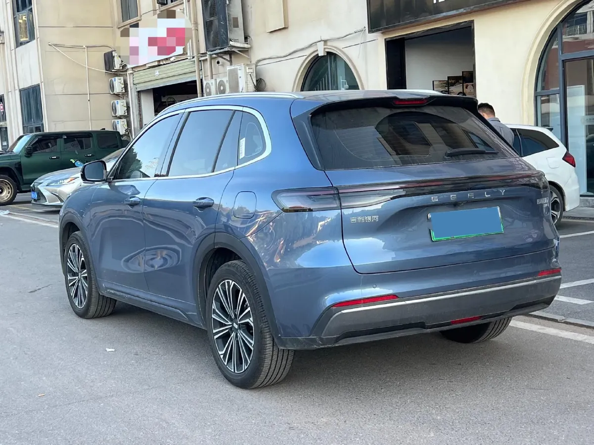 2025 Geely Galaxy Starship 7 1.5L 112HP L4 1DHT PHEV 19.09KWH,autocango,china used car exporter,china ev exporter,chinese used car exporter,chinese used ev exporter