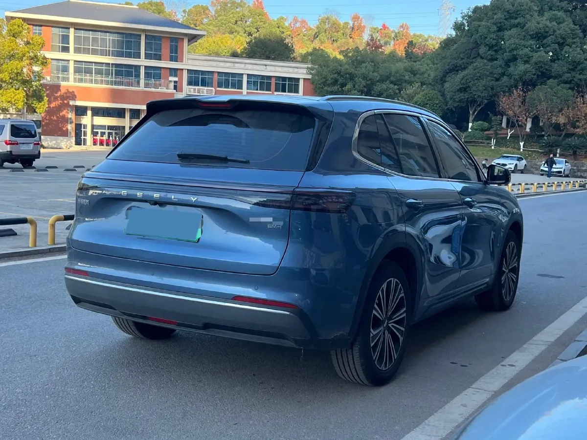 2025 Geely Galaxy Starship 7 1.5L 112HP L4 1DHT PHEV 19.09KWH,autocango,china used car exporter,china ev exporter,chinese used car exporter,chinese used ev exporter