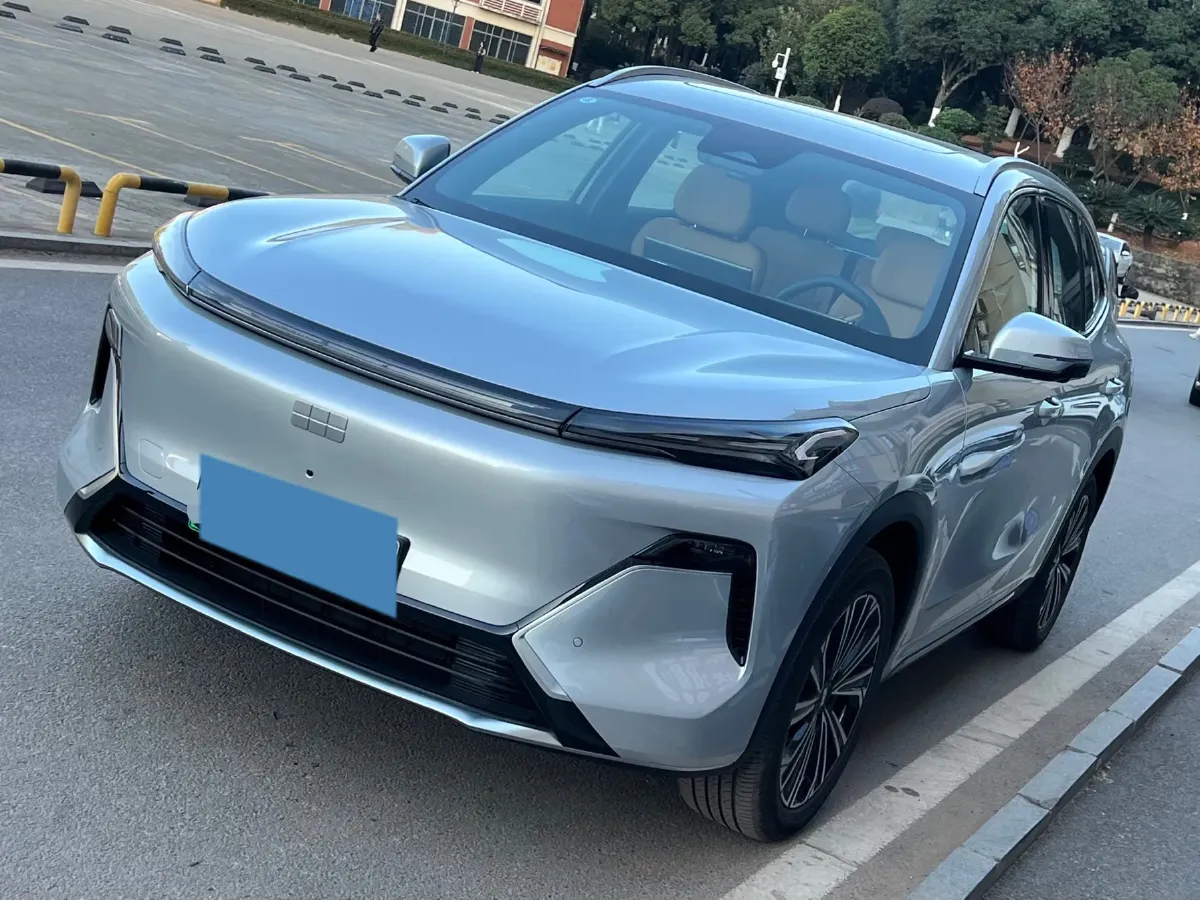 2025 Geely Galaxy Starship 7 1.5L 112HP L4 1DHT PHEV 19.09KWH,autocango,china used car exporter,china ev exporter,chinese used car exporter,chinese used ev exporter