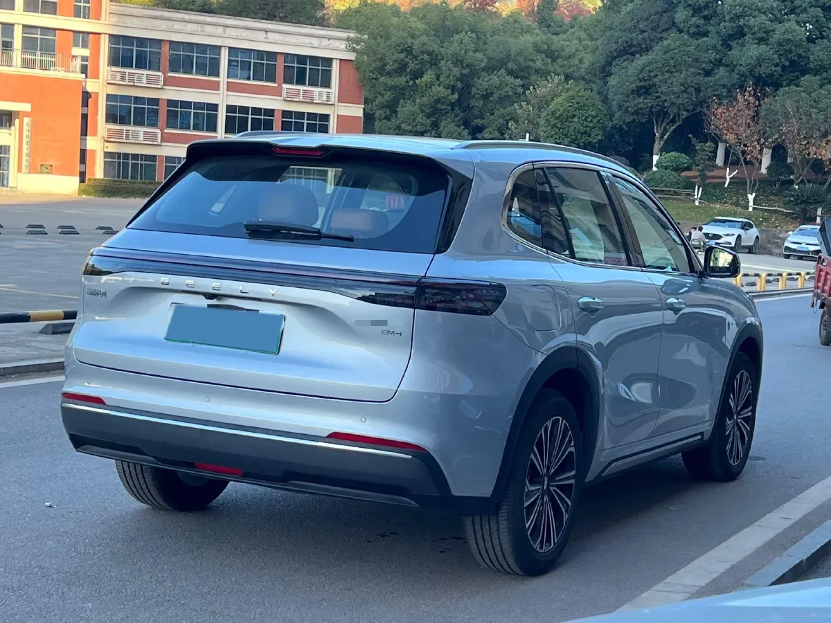 2025 Geely Galaxy Starship 7 1.5L 112HP L4 1DHT PHEV 19.09KWH,autocango,china used car exporter,china ev exporter,chinese used car exporter,chinese used ev exporter