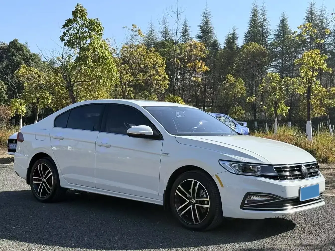 2020 VOLKSWAGEN BORA thumbnail 3