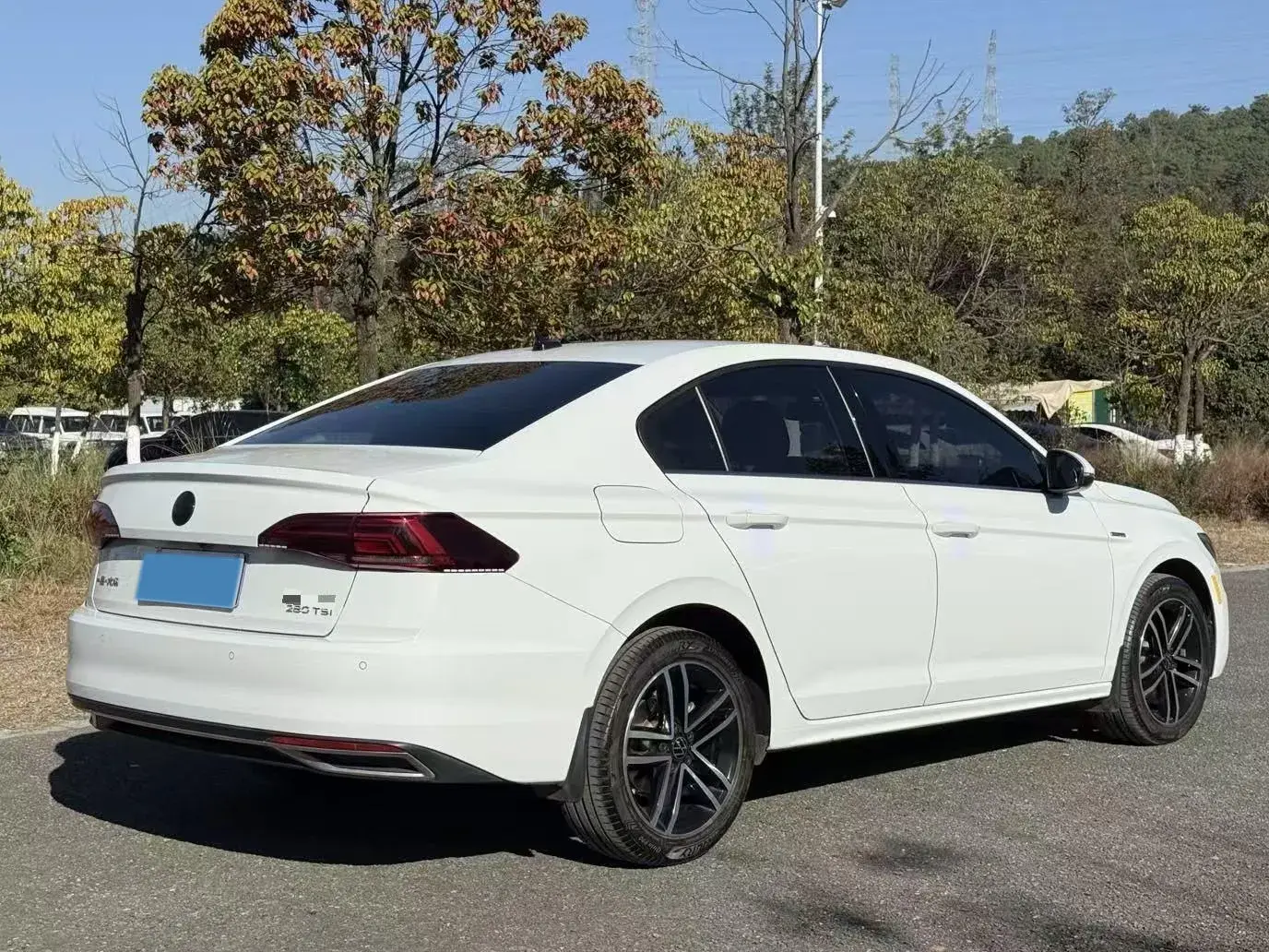 2020 VOLKSWAGEN BORA thumbnail 4