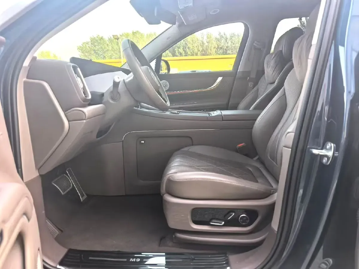 2024 HIMA AITO M9 BEV 100KWH,autocango,china used car exporter,china ev exporter,chinese used car exporter,chinese used ev exporter