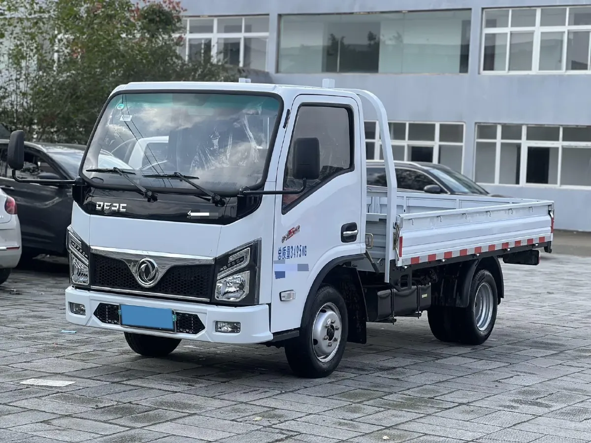 2023 DongFeng DFSK D71 1.6L 122HP L4 5MT,autocango,china used car exporter,china ev exporter,chinese used car exporter,chinese used ev exporter