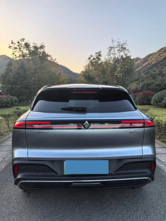 2024 BaoJun Cloud Sea BEV 56.7KWH,autocango,china used car exporter,china ev exporter,chinese used car exporter,chinese used ev exporter