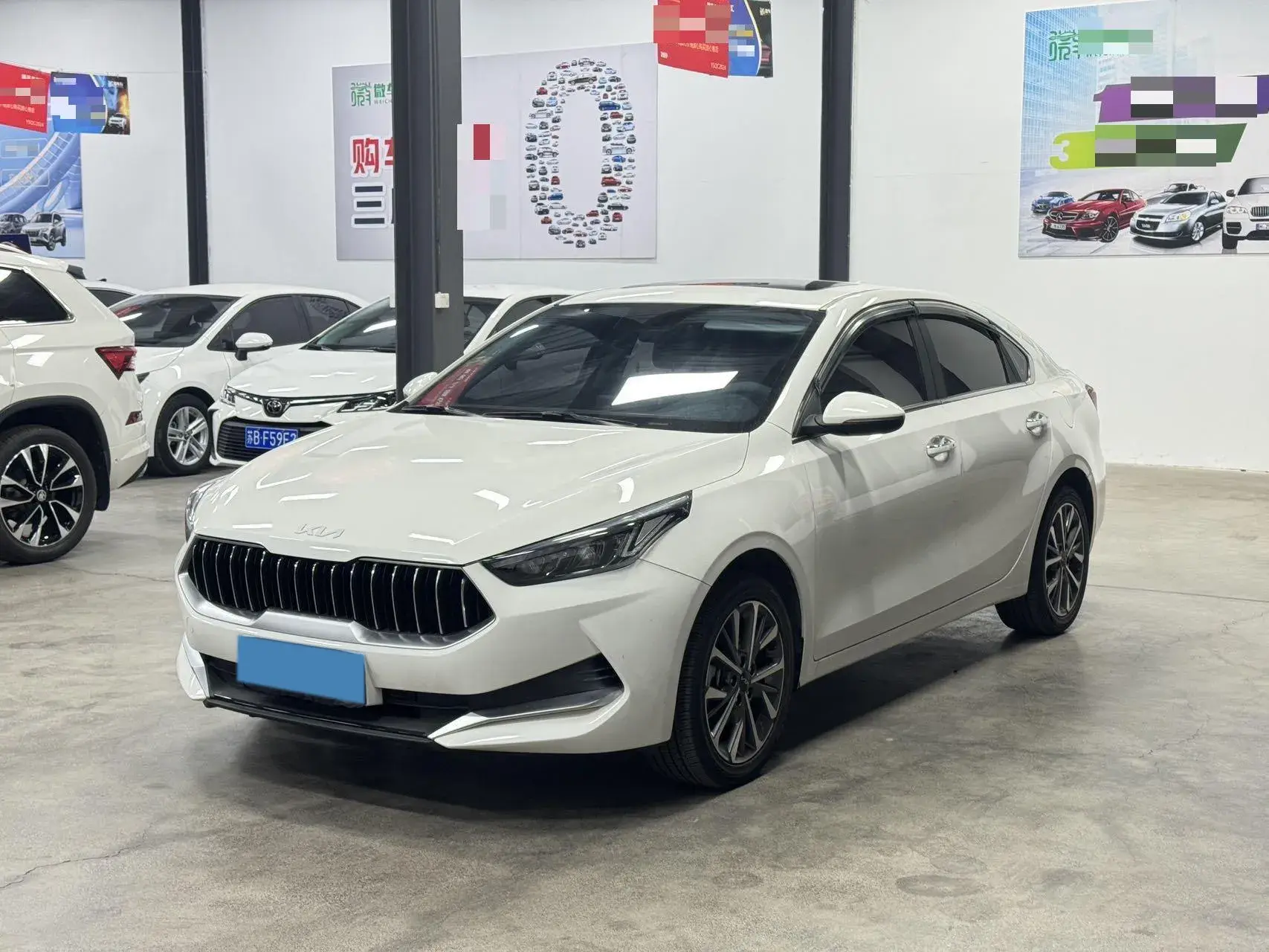 2021 KIA K3 view 1