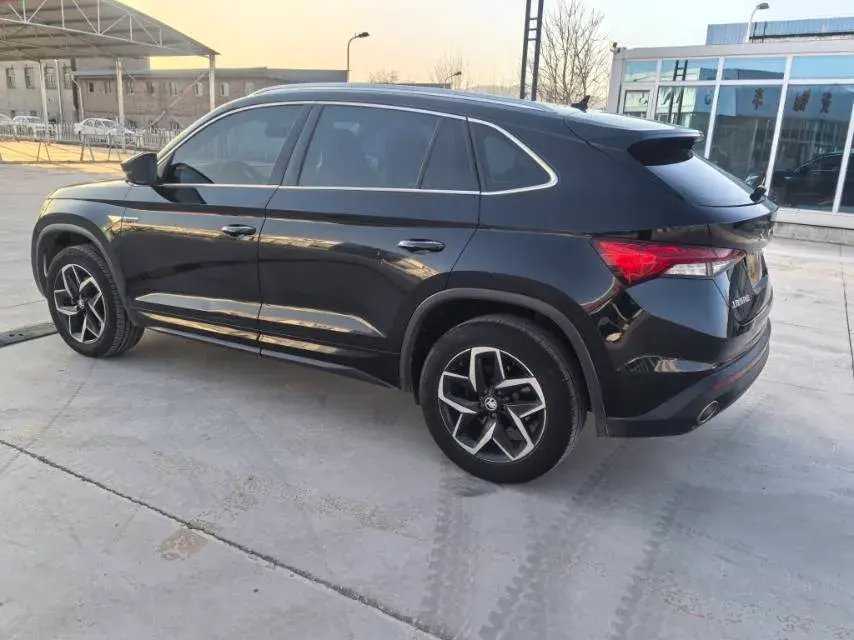 2019 SKODA KODIAK thumbnail 3