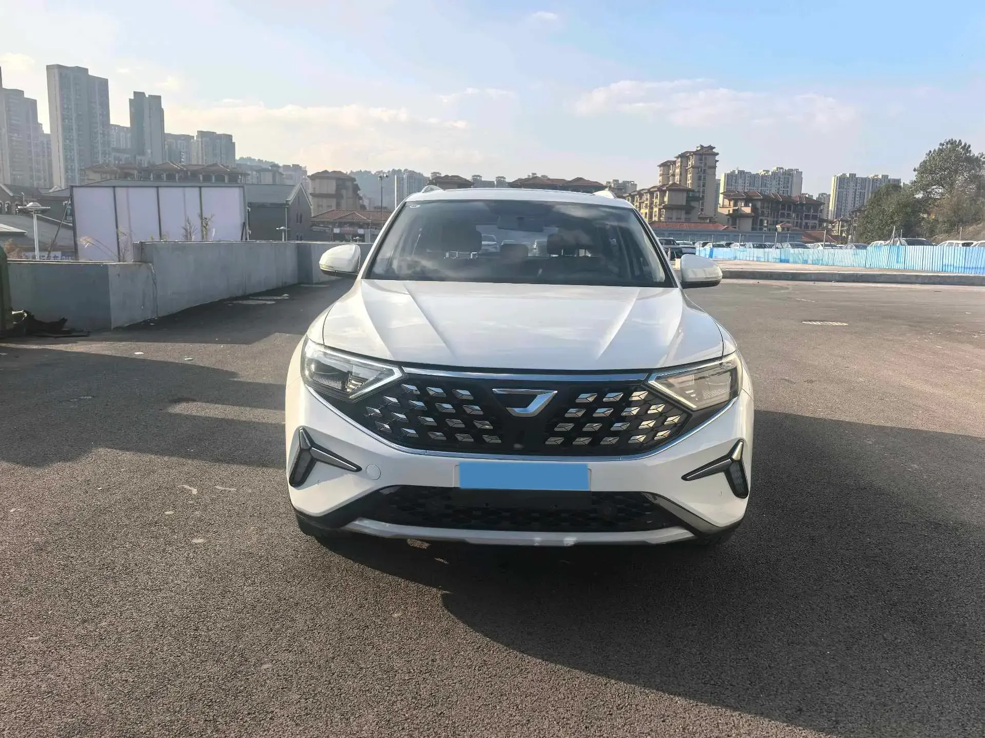 2023 JETTA VS7 thumbnail 2