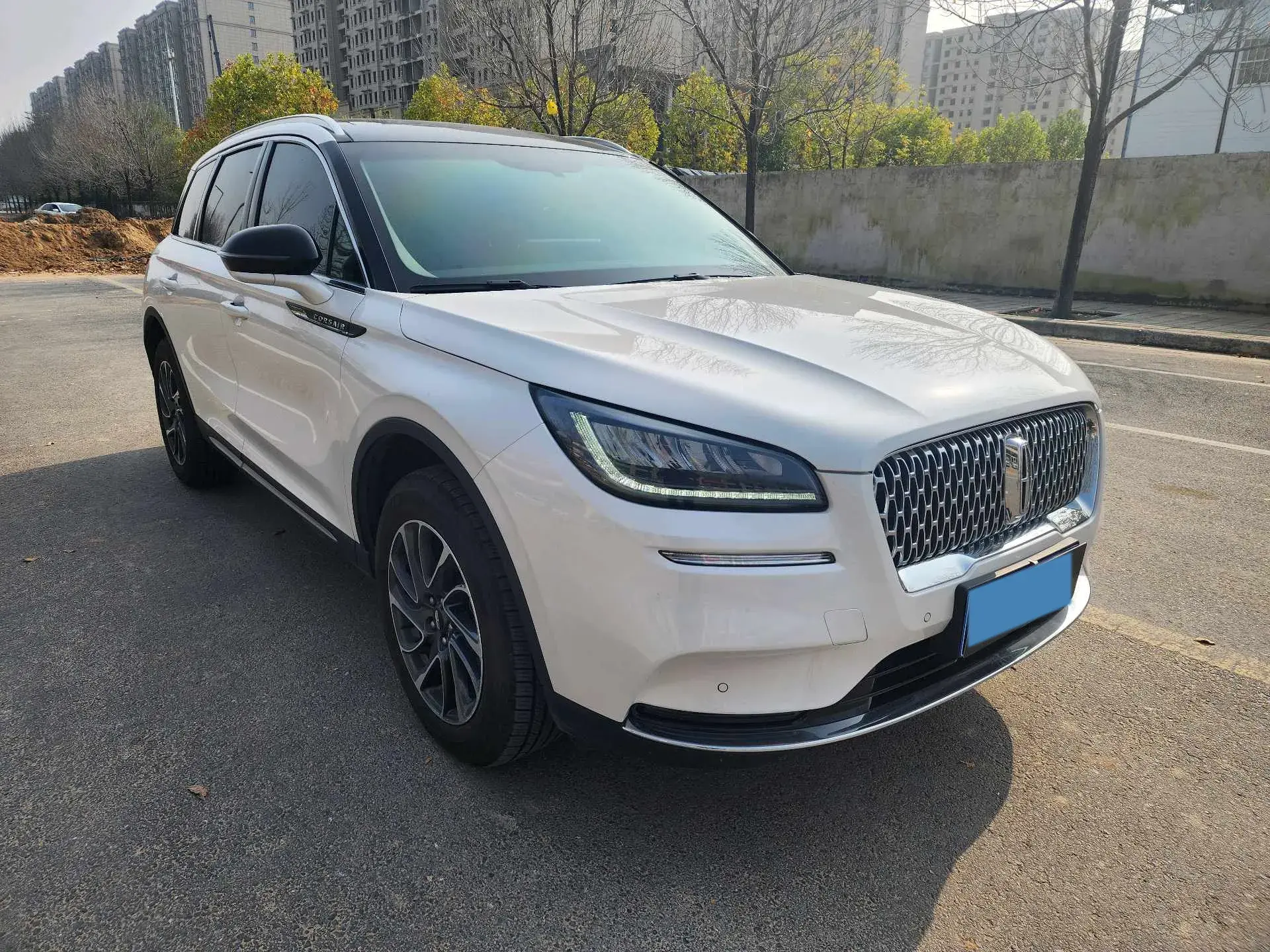 2022 LINCOLN CORSAIR thumbnail 3