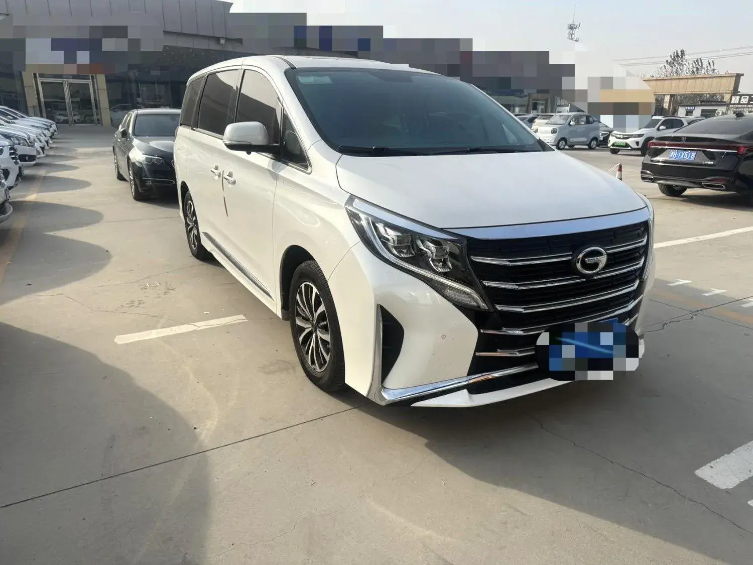 2021 GAC TRUMPCHI thumbnail 3