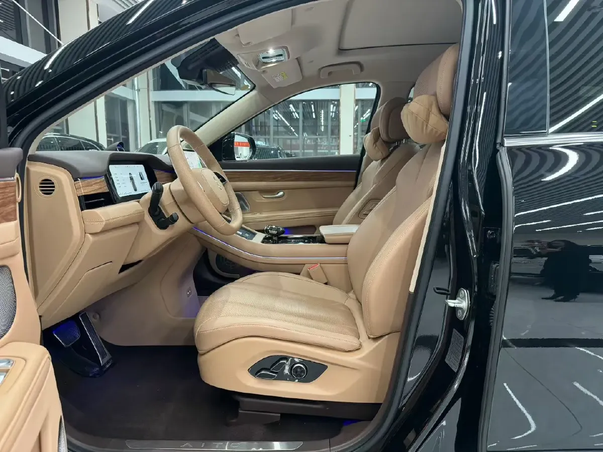 2024 HIMA AITO M7 1.5T 152HP L4 REEV 42KWH,autocango,china used car exporter,china ev exporter,chinese used car exporter,chinese used ev exporter