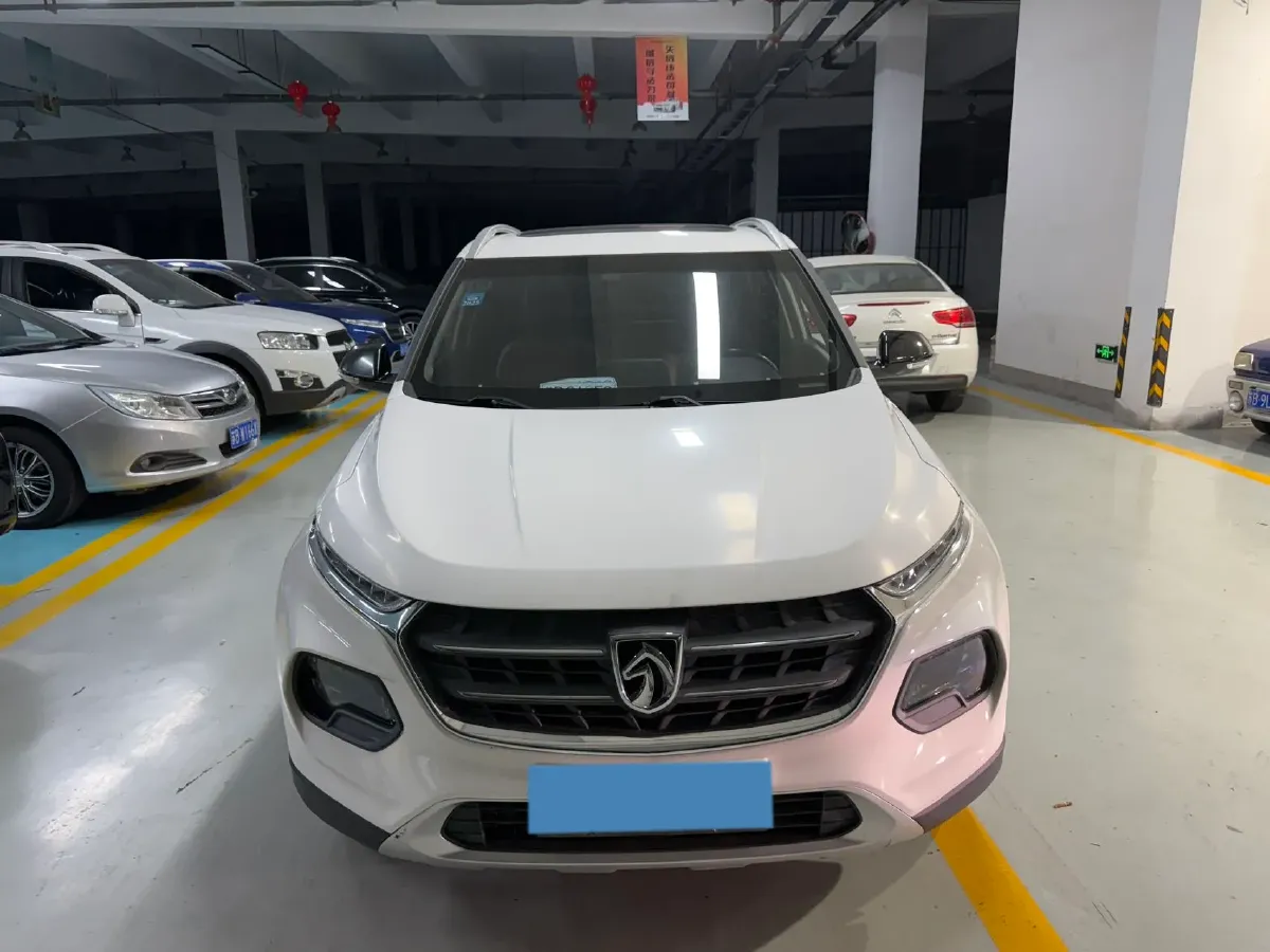 2017 BaoJun 510 1.5L 112HP L4 6MT,autocango,china used car exporter,china ev exporter,chinese used car exporter,chinese used ev exporter