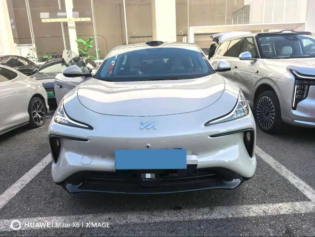 2023 IM LS6 thumbnail 2