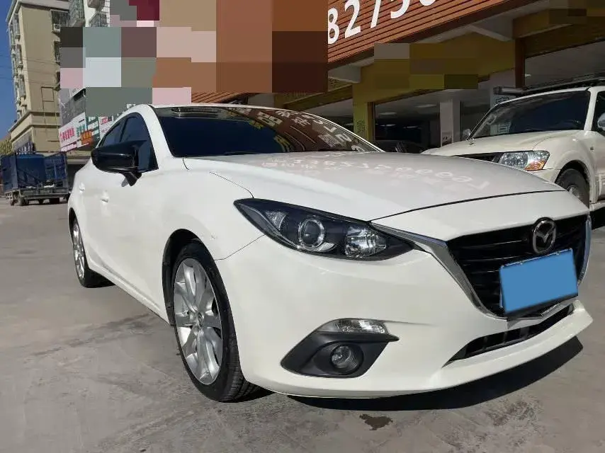 2018 ROEWE I6 thumbnail 2
