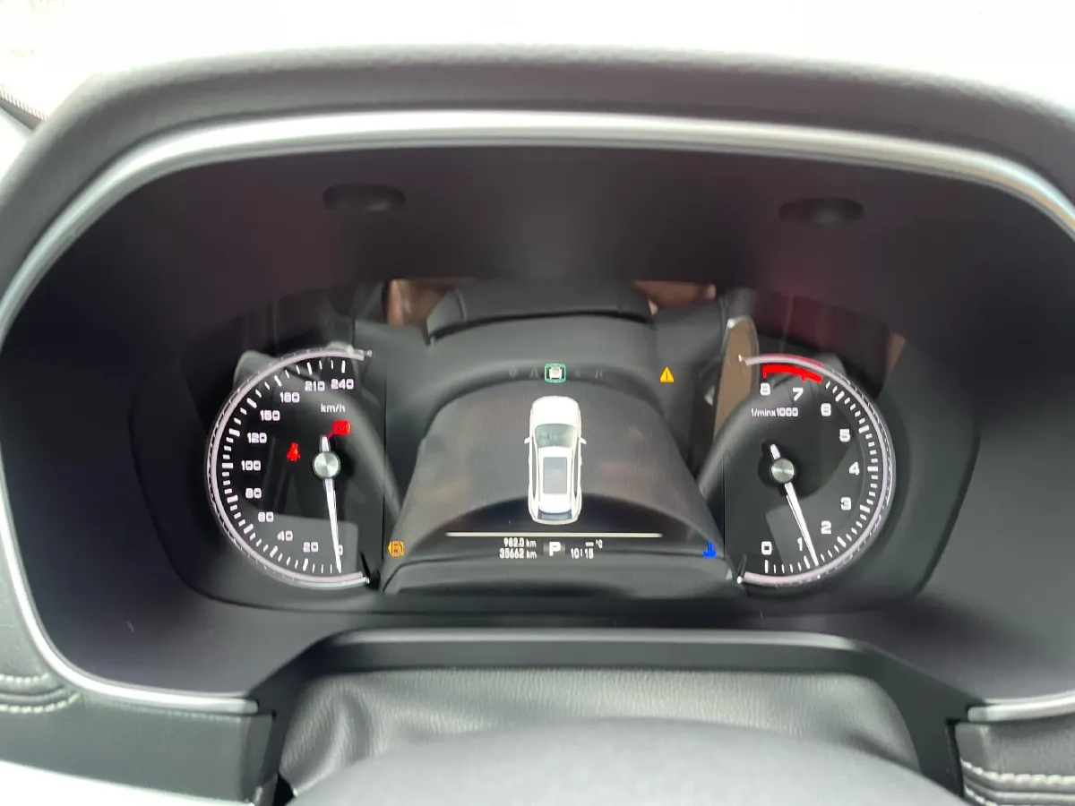 2018 Roewe RX5 1.5T 169HP L4 7DCT,autocango,china used car exporter,china ev exporter,chinese used car exporter,chinese used ev exporter