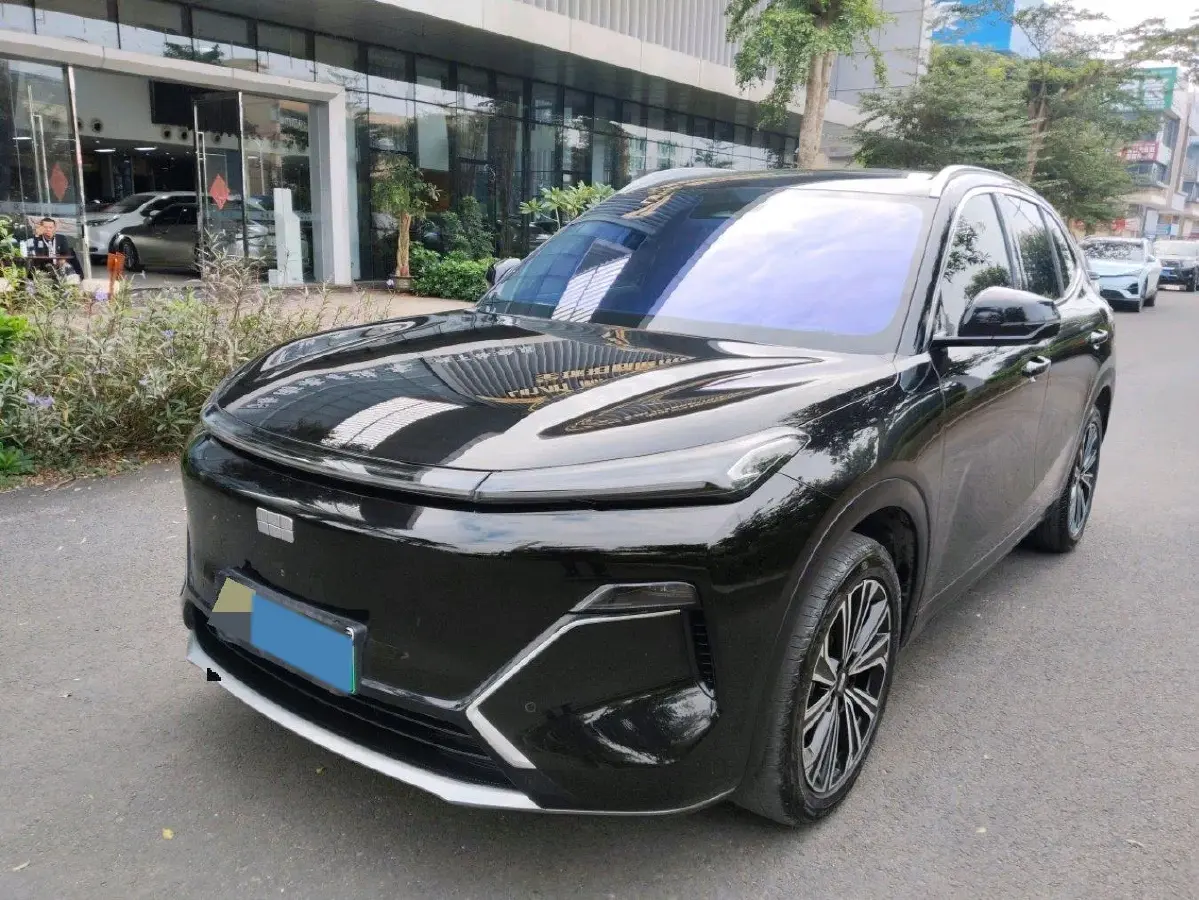 2025 Geely Galaxy L6 1.5L 112HP L4 1DHT PHEV 19.09KWH