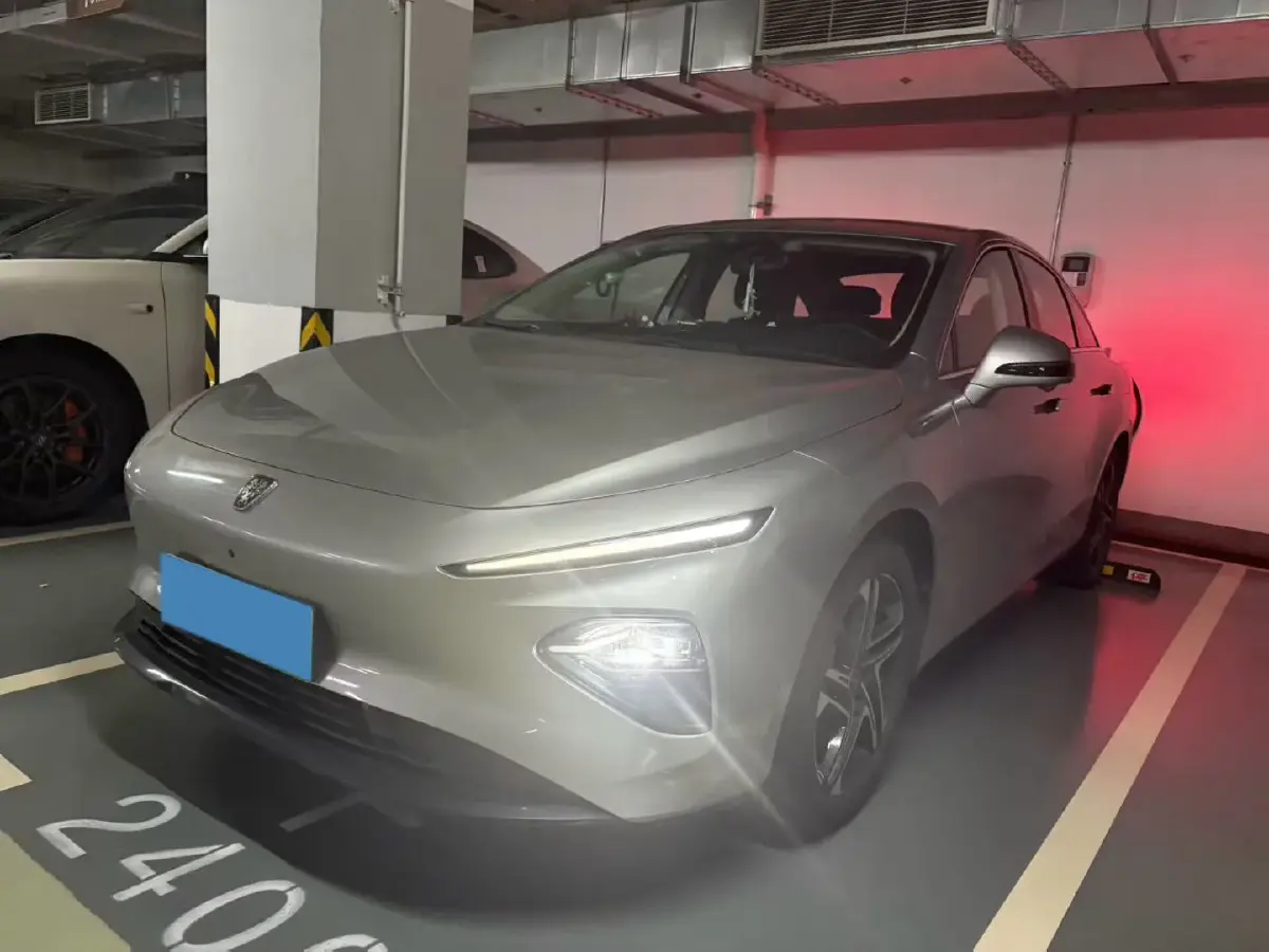 2023 Roewe D7 BEV 59.2KWH