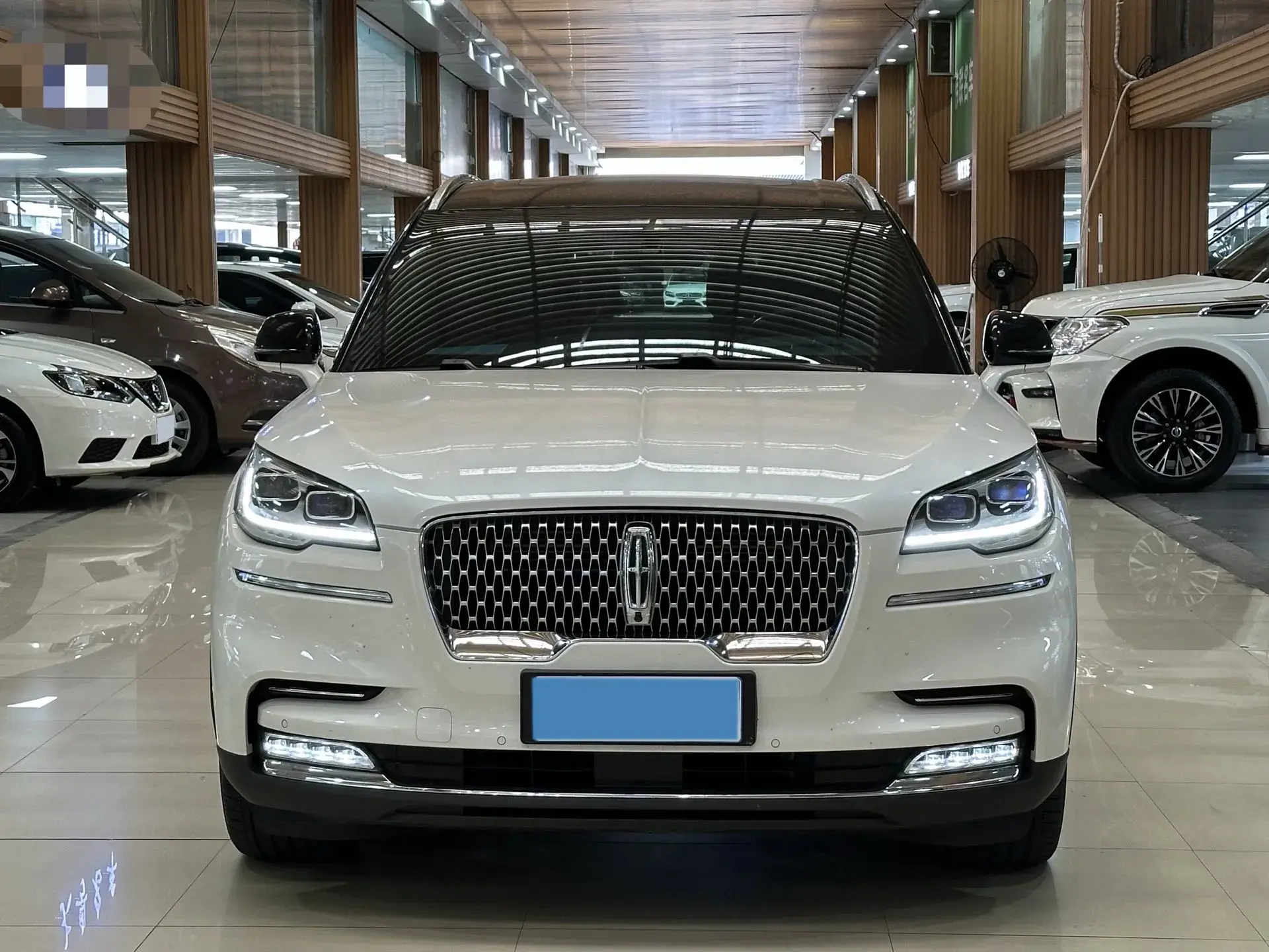 2021 LINCOLN AVIATOR thumbnail 2