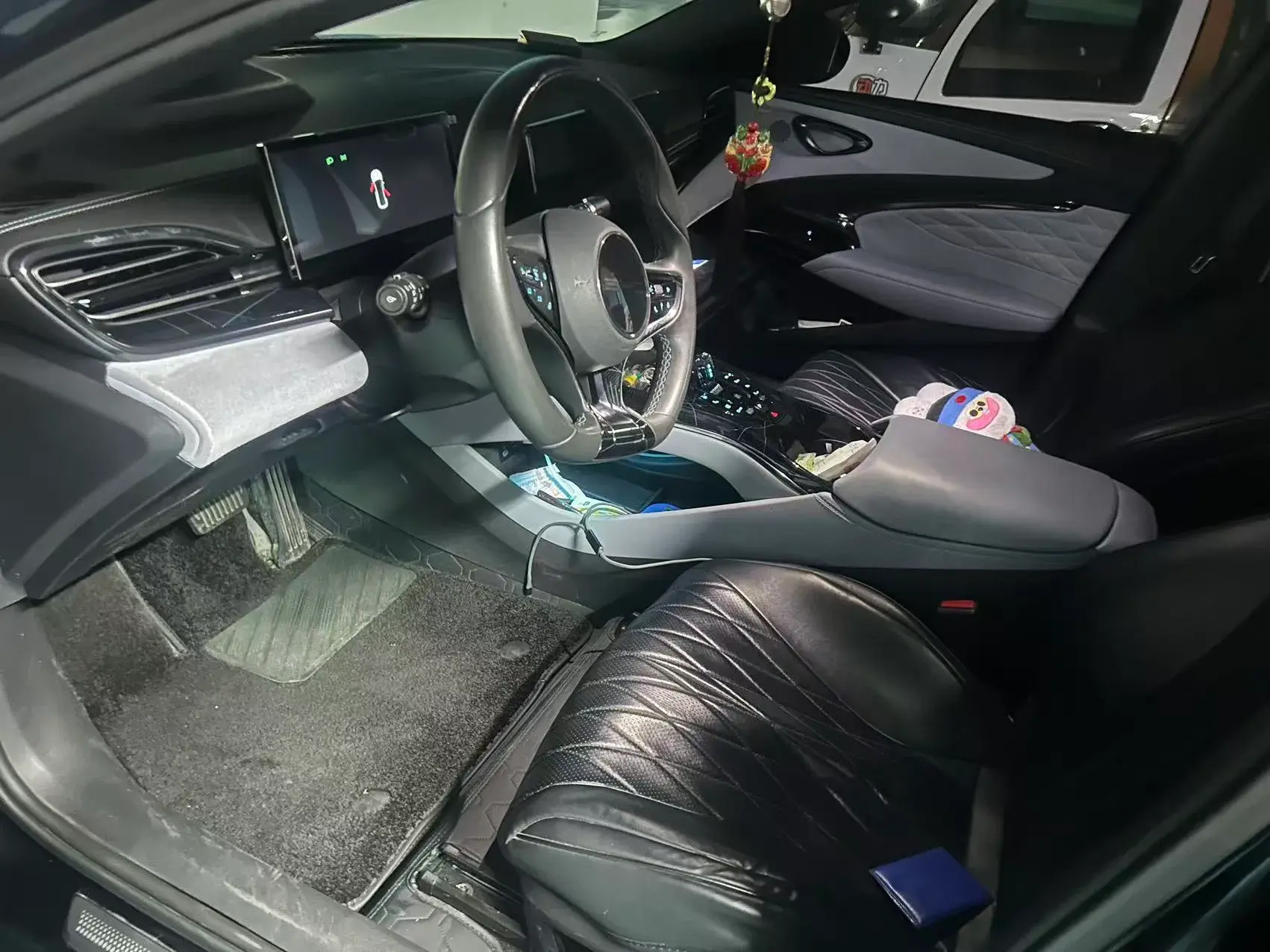 2022 BYD SEAL thumbnail 2