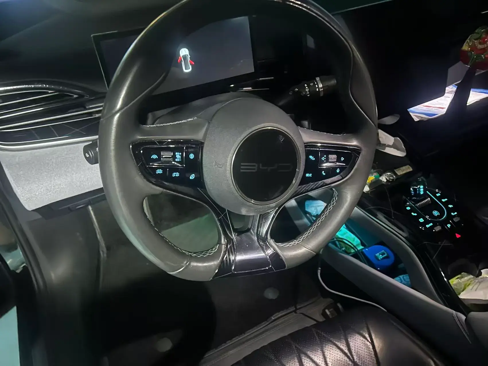 2022 BYD SEAL thumbnail 4