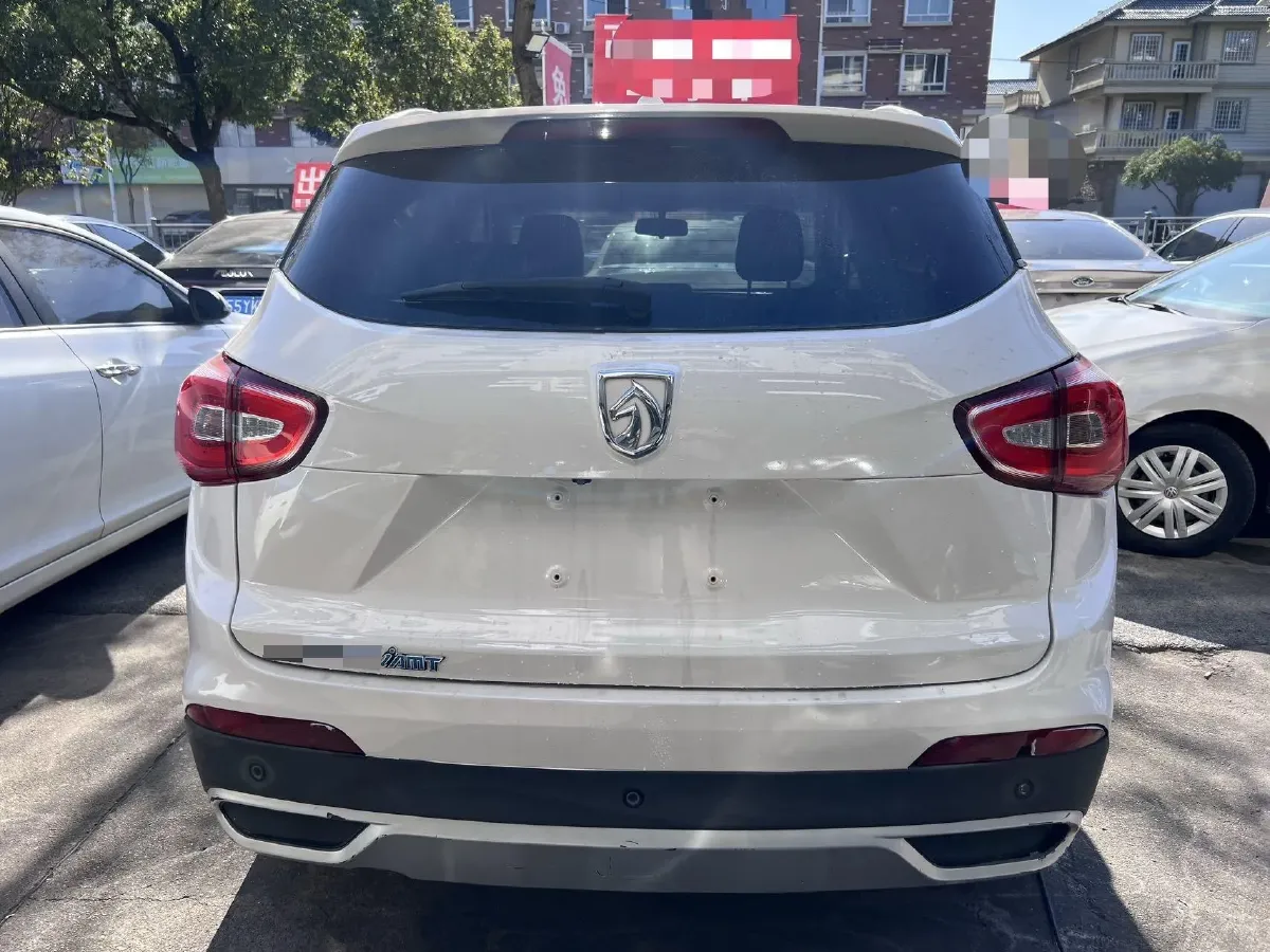 2017 BaoJun 510 1.5L 112HP L4 6MT,autocango,china used car exporter,china ev exporter,chinese used car exporter,chinese used ev exporter