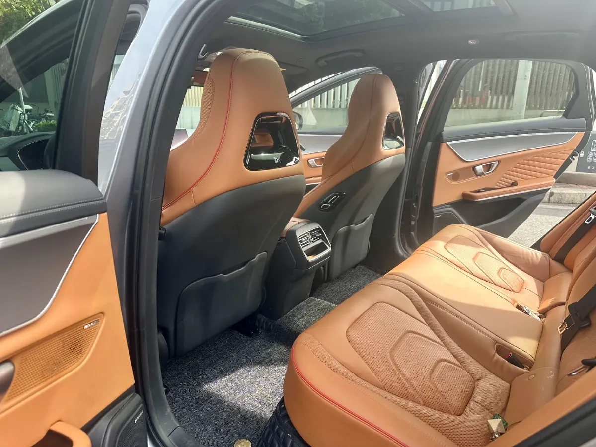 2022 BYD Han 1.5T 139HP L4 E-CVT PHEV 18.3KWH,autocango,china used car exporter,china ev exporter,chinese used car exporter,chinese used ev exporter