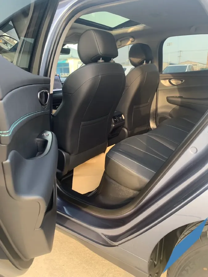 2025 BYD QinL 1.5L 101HP L4 E-CVT PHEV 10.08KWH,autocango,china used car exporter,china ev exporter,chinese used car exporter,chinese used ev exporter